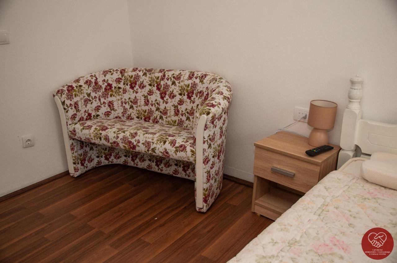Guesthouse Edelnice Gornja Trepca ภายนอก รูปภาพ