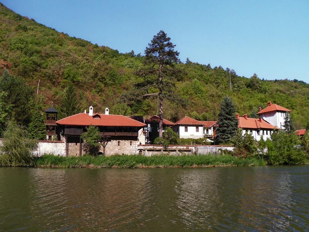 Guesthouse Edelnice Gornja Trepca ภายนอก รูปภาพ