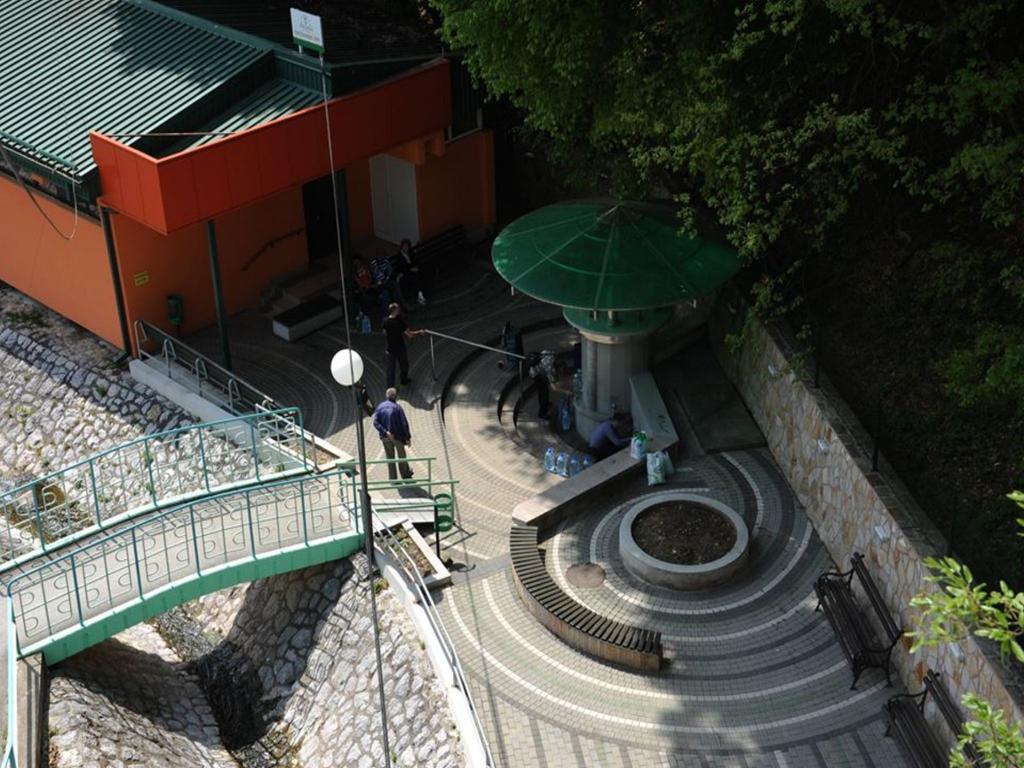 Guesthouse Edelnice Gornja Trepca ภายนอก รูปภาพ
