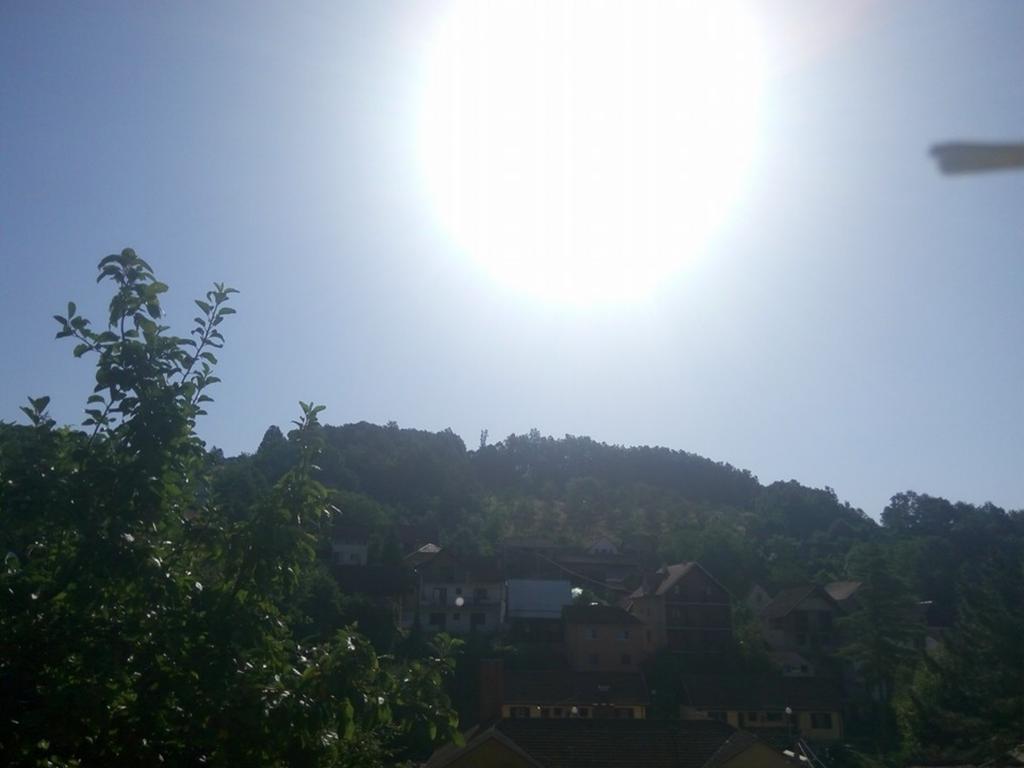Guesthouse Edelnice Gornja Trepca ภายนอก รูปภาพ