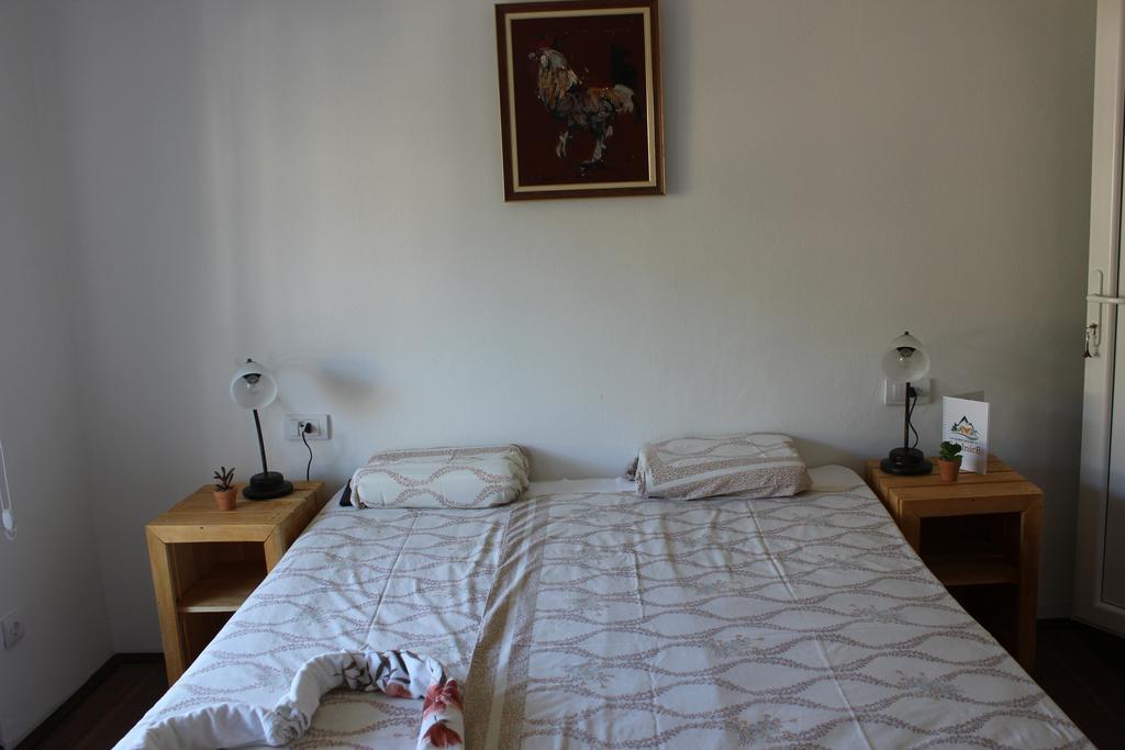 Guesthouse Edelnice Gornja Trepca ภายนอก รูปภาพ